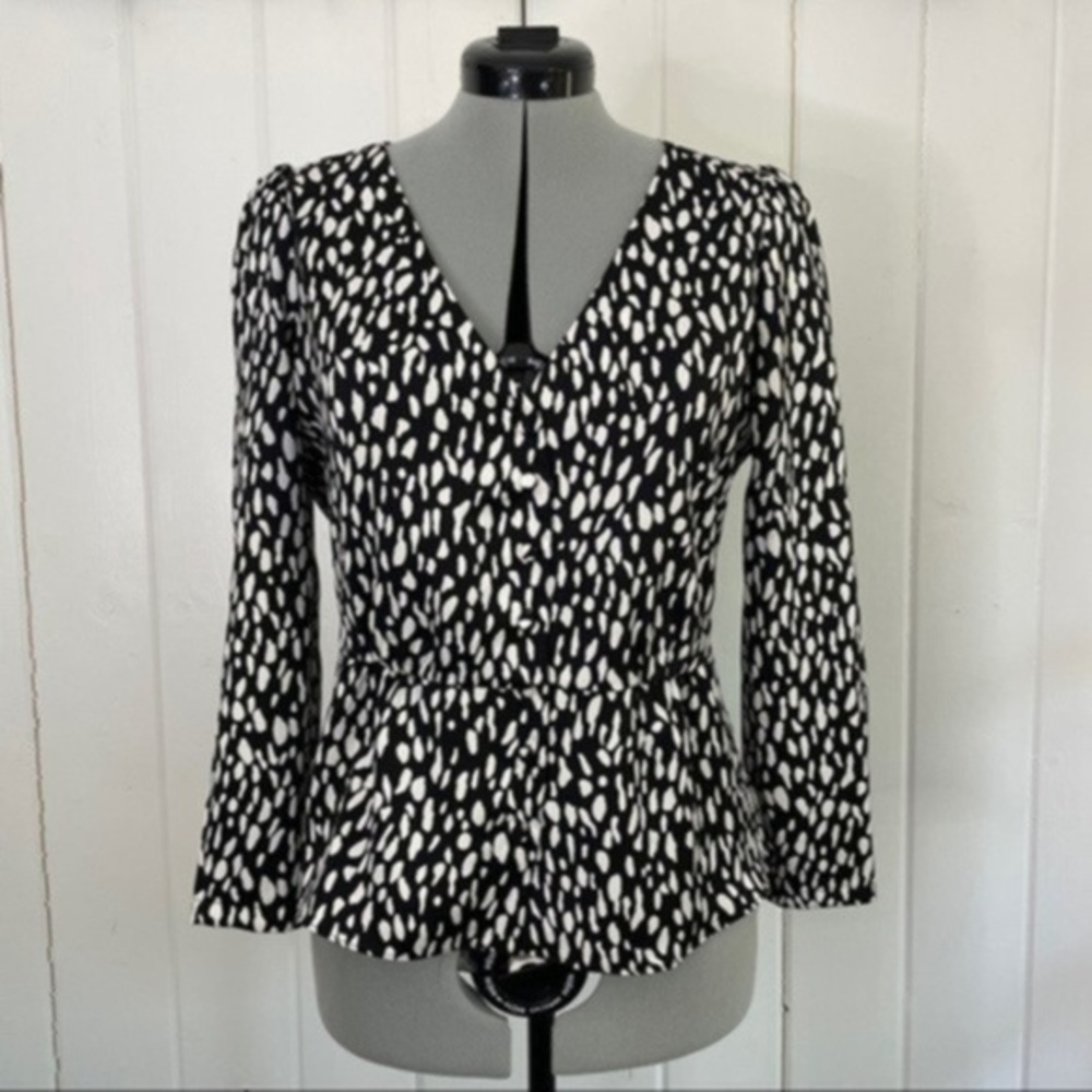 J.Crew Long Sleeve Peplum Top Black White Print Button Front Blouse Size 4